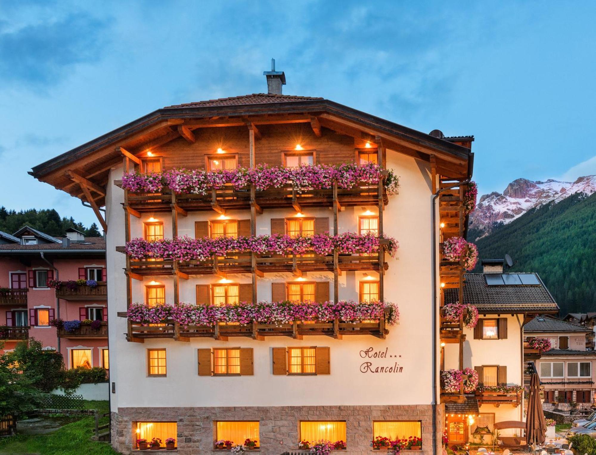 Romantic Charming Hotel Rancolin Moena Eksteriør billede