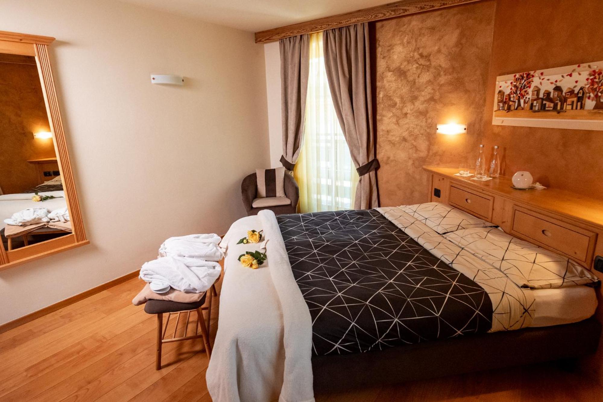 Romantic Charming Hotel Rancolin Moena Eksteriør billede
