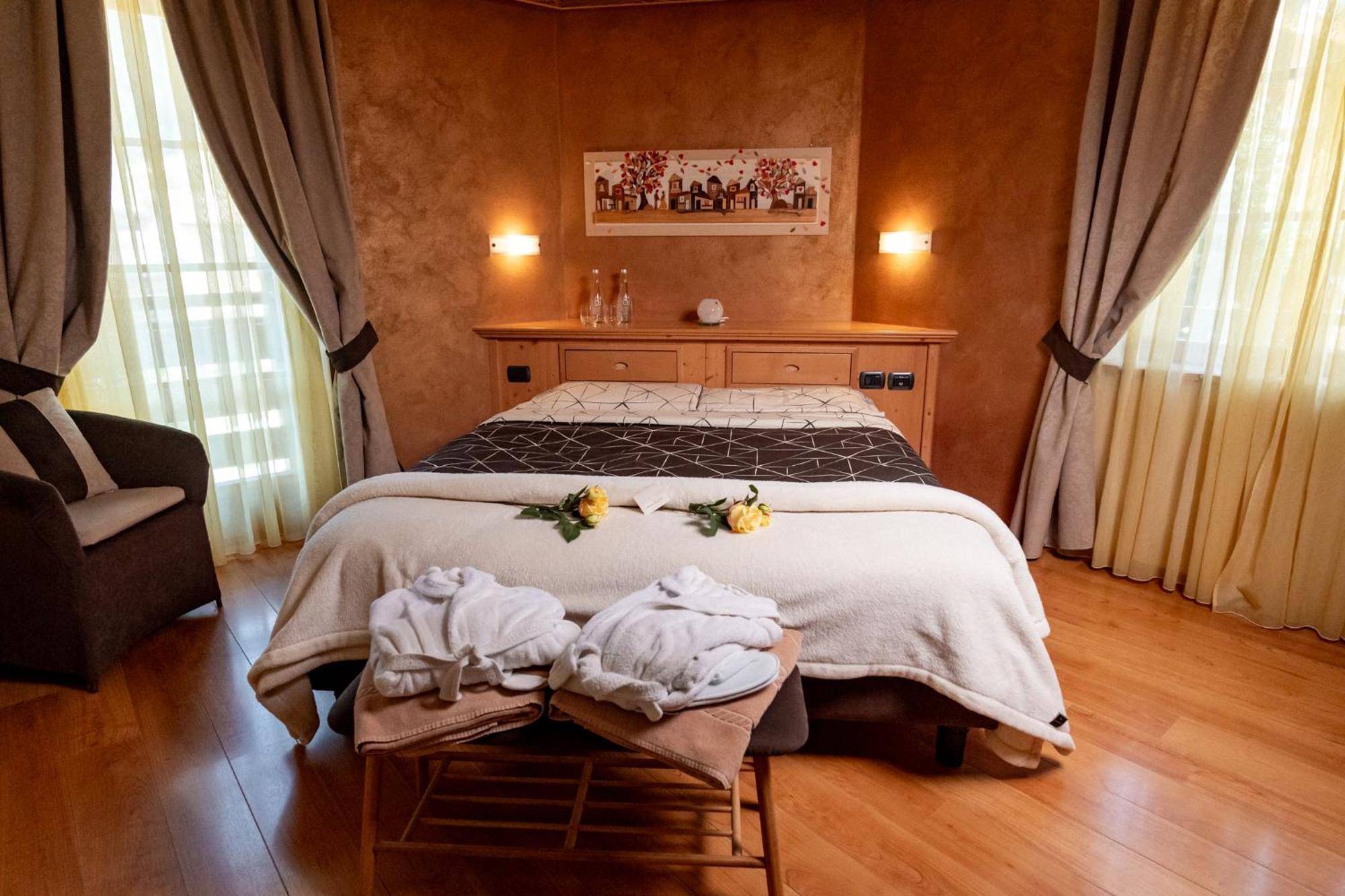 Romantic Charming Hotel Rancolin Moena Eksteriør billede